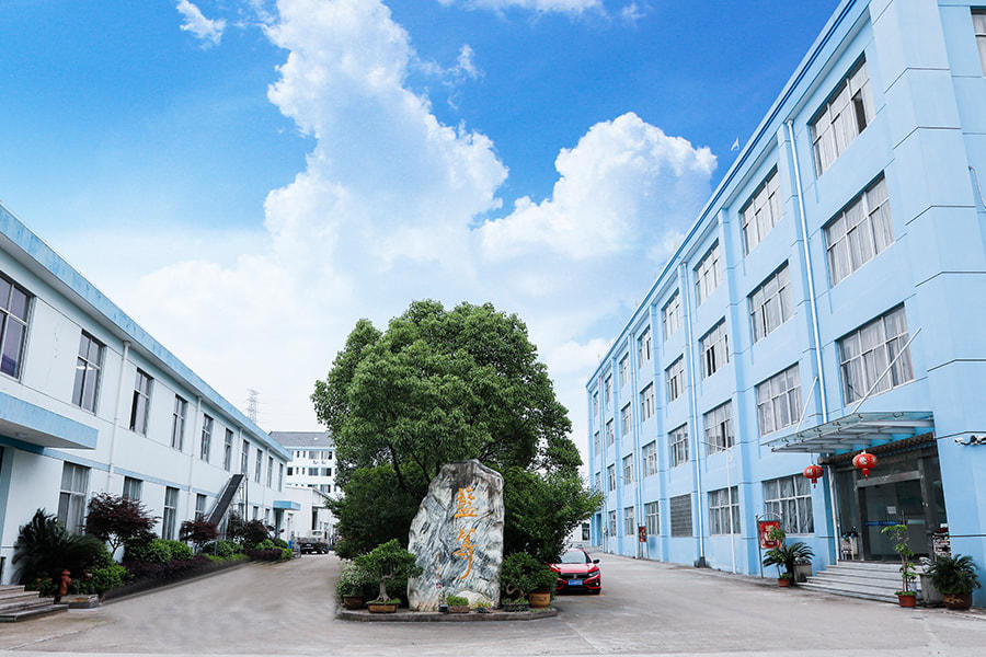 Taizhou Bluechips Apparel Co., Ltd.